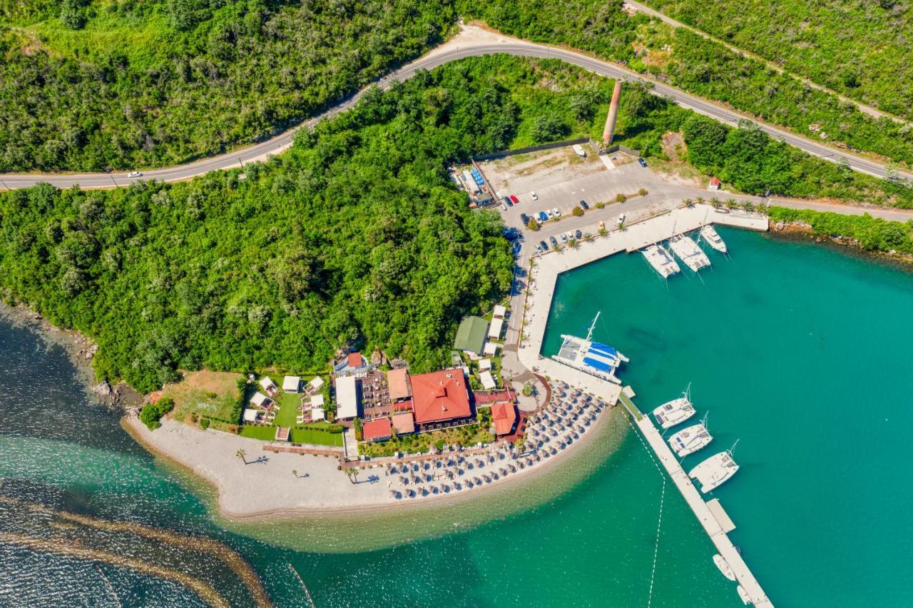Aquata Apartments 蒂瓦特 外观 照片